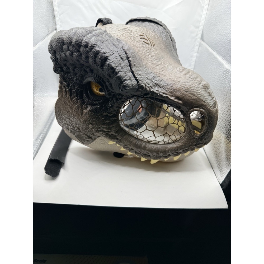 Tyrannosaurus Rex Chomp N Roar Dinosaur Mask Jurassic World Dominion Works